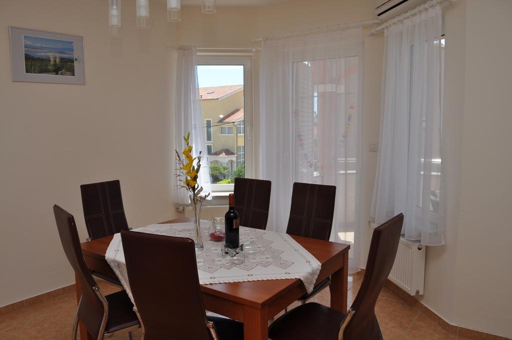 Apartmani Galeb Biograd Na Moru Exterior foto