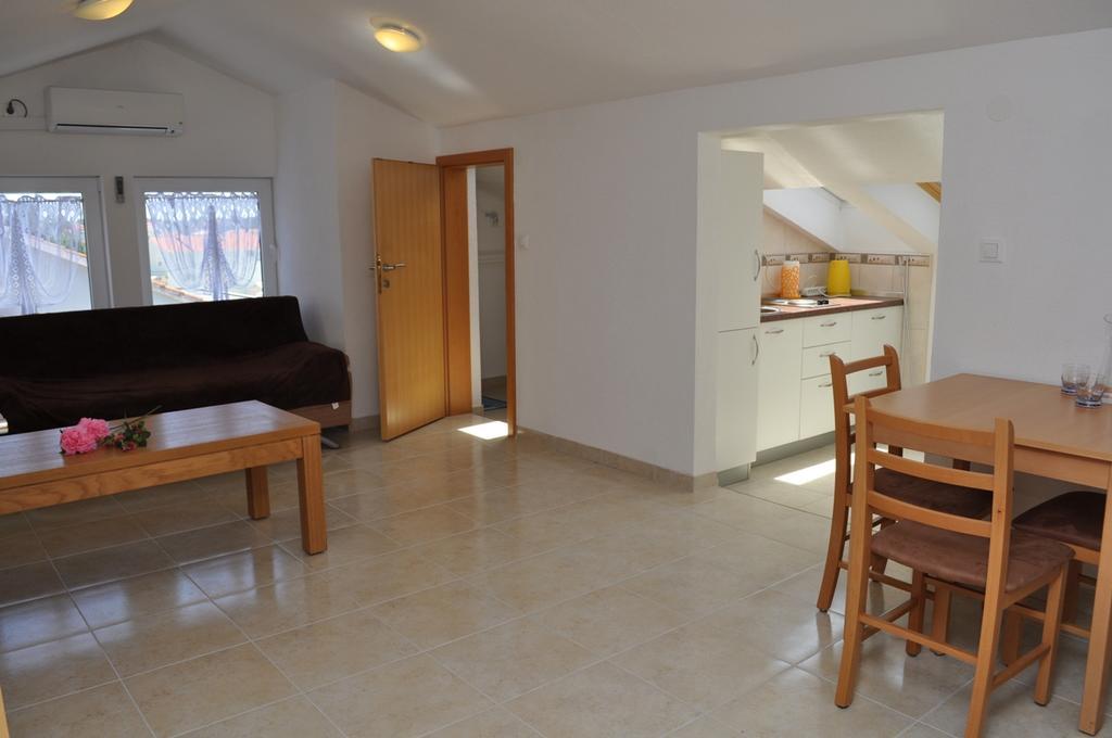 Apartmani Galeb Biograd Na Moru Exterior foto